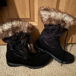 Land End winter boots size 7.5